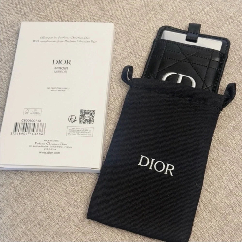 Dior Black Quilted Mirror/Phone Sticker Card Case